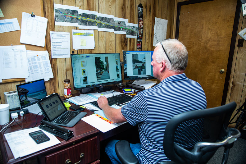 construction geofencing software