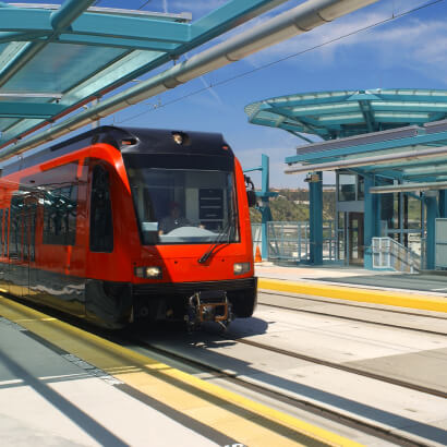 Image of a commuter train at a train station